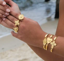 Count the Petals Bangle
