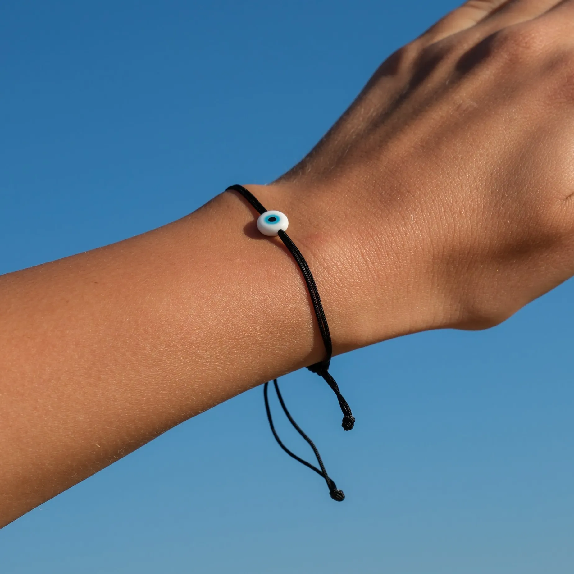 Wear & protect bracelet